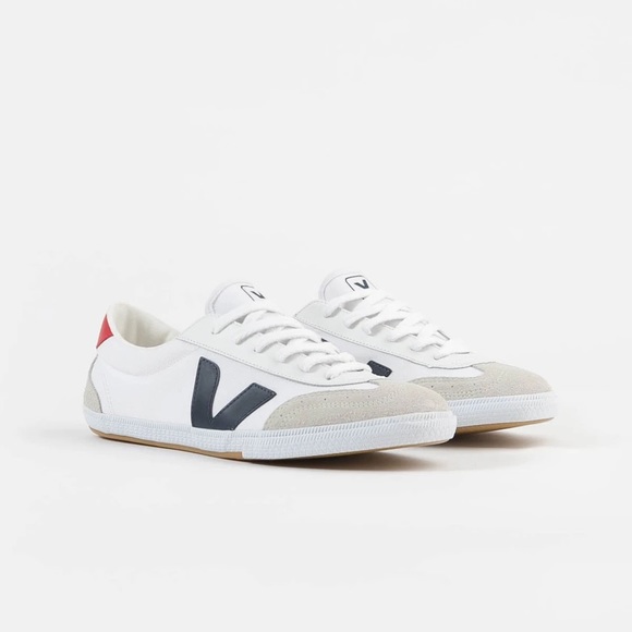 veja volley white